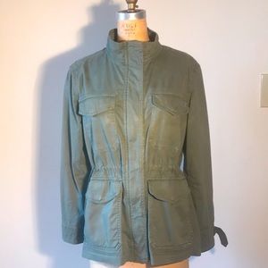 Utility type cotton jacket with draw string
